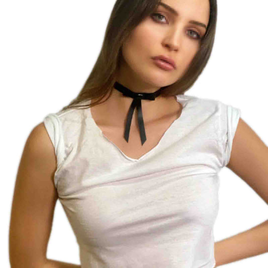 MONNIK Latex Bow Collar Unisex - Detail view - MONNIK Silhouet Collection